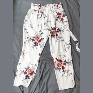 🪅🪅Pretty White Floral Paper bag Pants-Bulk Plus Bundle Deal